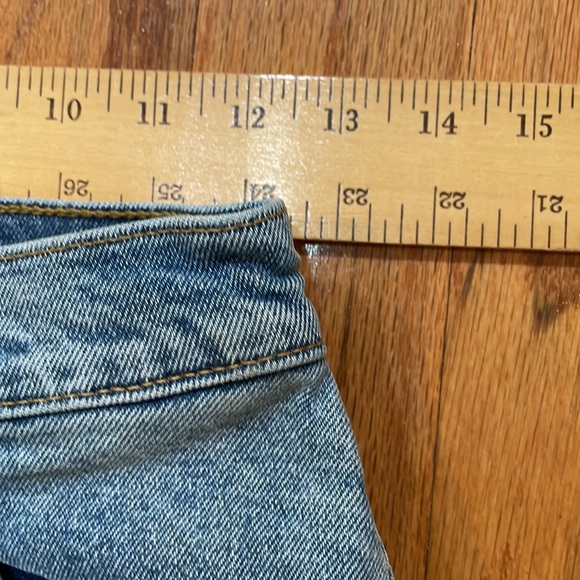 A NWT Levi’s Strauss & CO. Size 26 Blue Jeans Skirt Pencil Style Pockets - Picture 8 of 16